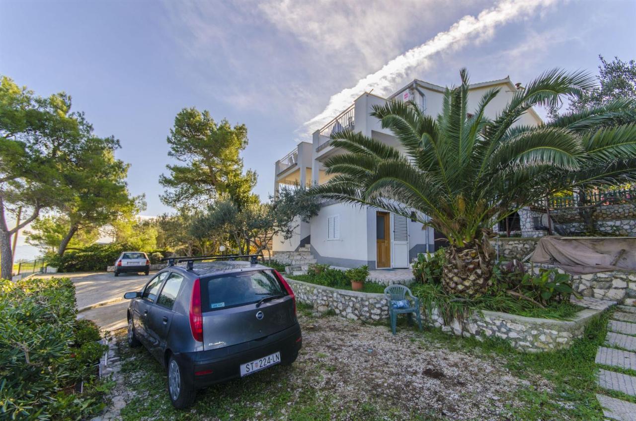 Apartments Dragica Slatine Eksteriør bilde